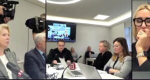 Saeimas komisijas sēde